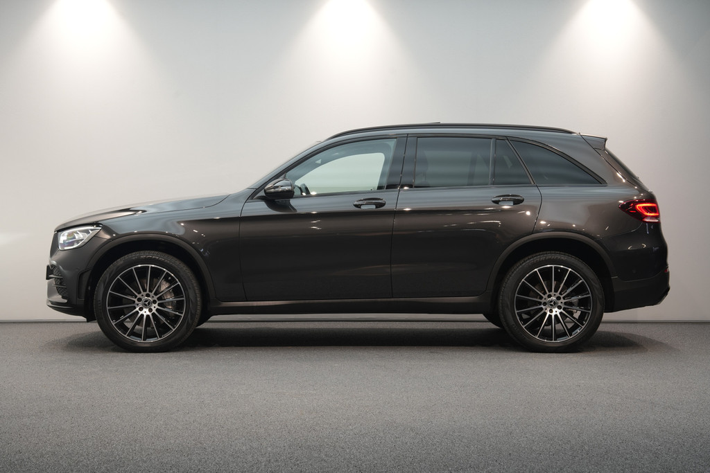 Mercedes-Benz GLC 300e 4MATIC AMG 51202295-1.jpg | Autocenter Oss