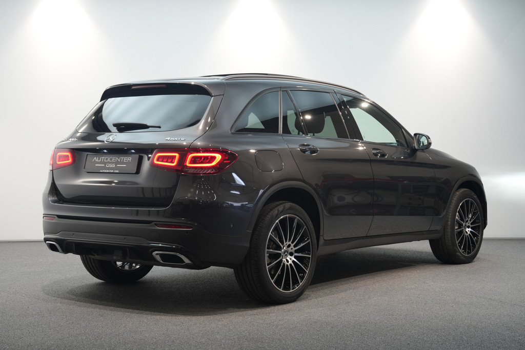 Mercedes-Benz GLC 300e 4MATIC AMG 51202295-2.jpg | Autocenter Oss