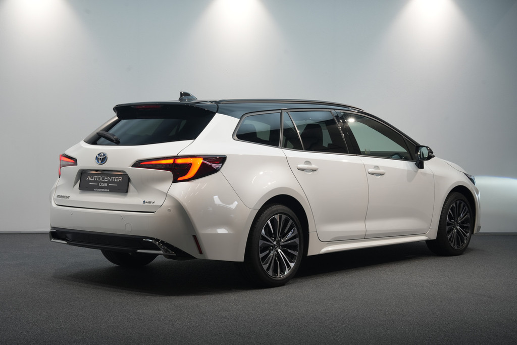 Toyota Corolla Touring Sports 2.0 Hybrid 200 | 196 PK | 51884503-1.jpg | Autocenter Oss