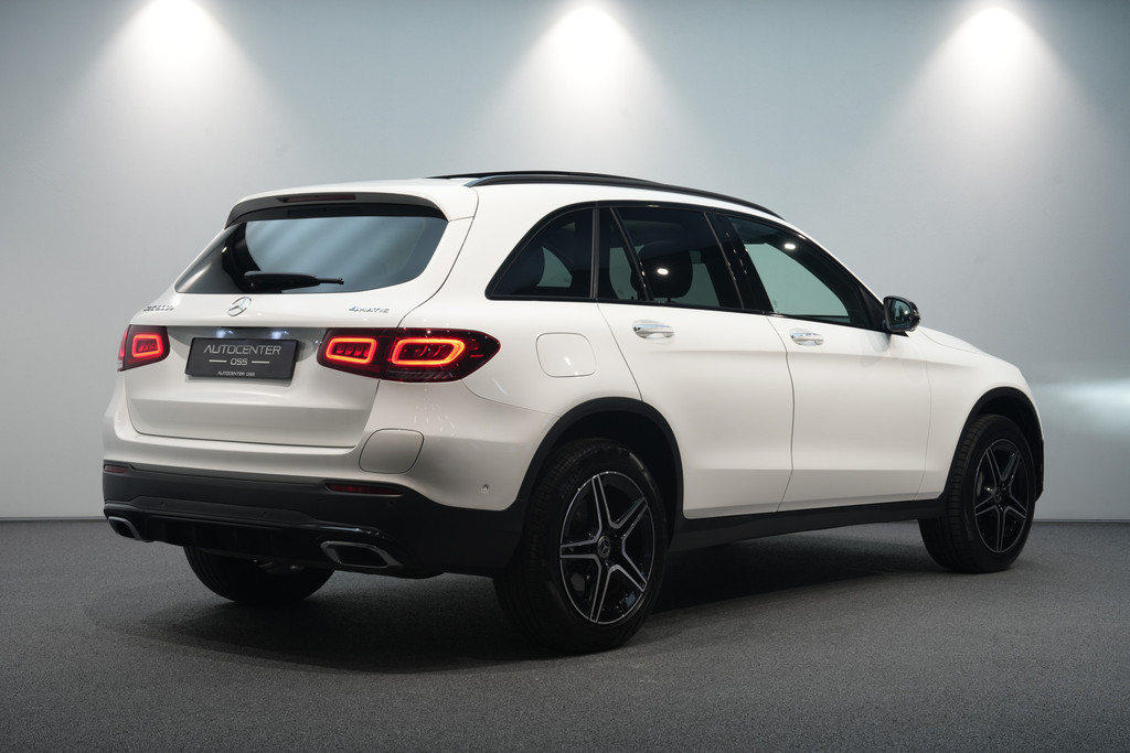 Mercedes-Benz GLC 300e 4MATIC AMG 52185610-1.jpg | Autocenter Oss