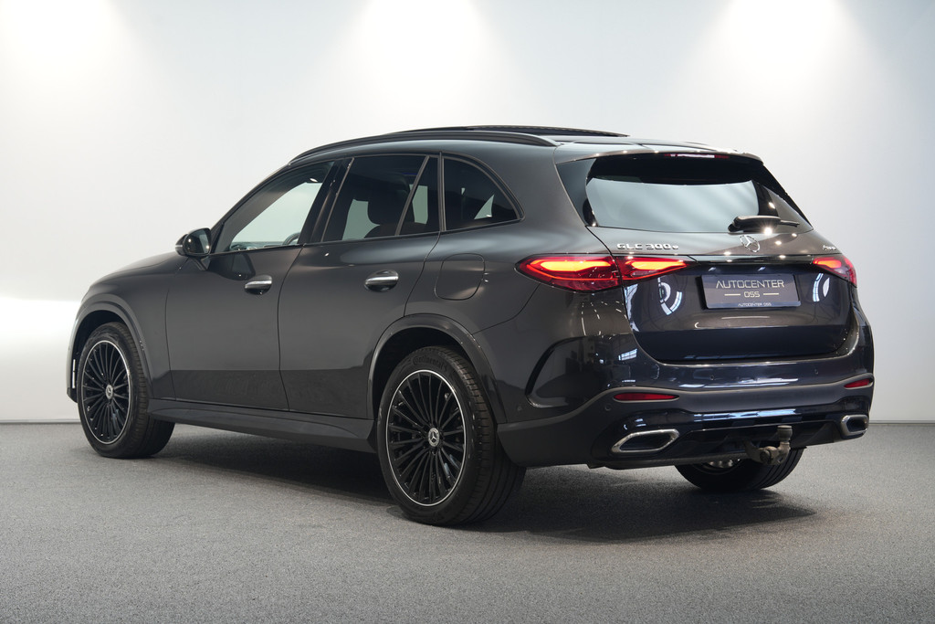 Mercedes-Benz GLC 300e 4MATIC AMG Premium+ 54771648-1.jpg | Autocenter Oss