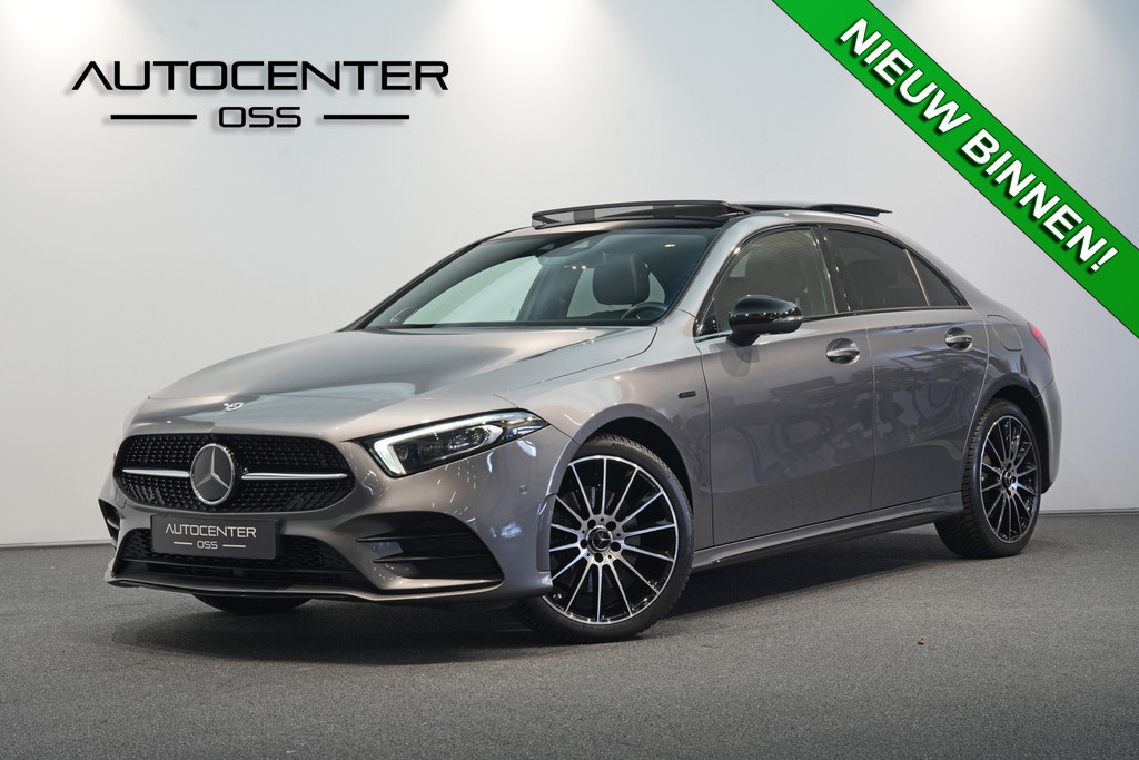 Mercedes-Benz A-Klasse 250 e AMG 54885066-0.jpg | Autocenter Oss