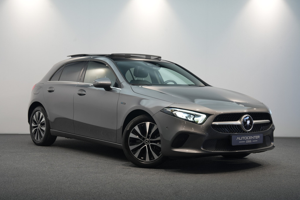 Mercedes-Benz A-Klasse 250 e 54916220-2.jpg | Autocenter Oss