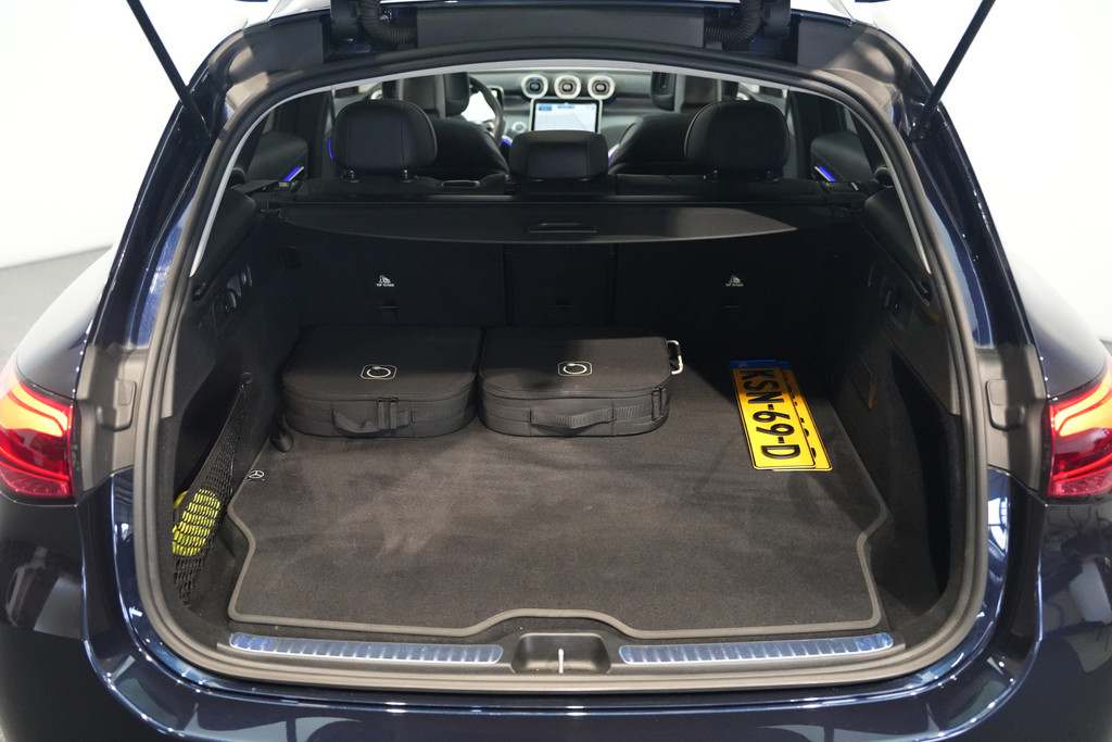 Mercedes-Benz GLC 300e 4MATIC AMG 55885362-7.jpg | Autocenter Oss