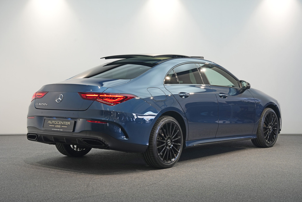 Mercedes-Benz CLA-Klasse 250 e Coupé AMG 56189831-1.jpg | Autocenter Oss