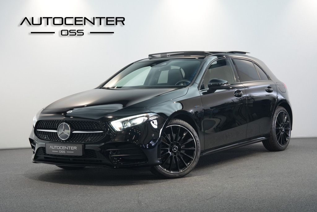 Mercedes-Benz A-Klasse 250 e AMG 56218656-0.jpg | Autocenter Oss